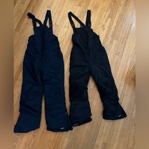 Lands end Unisex ski suits One is black one is navy blue price is for both.